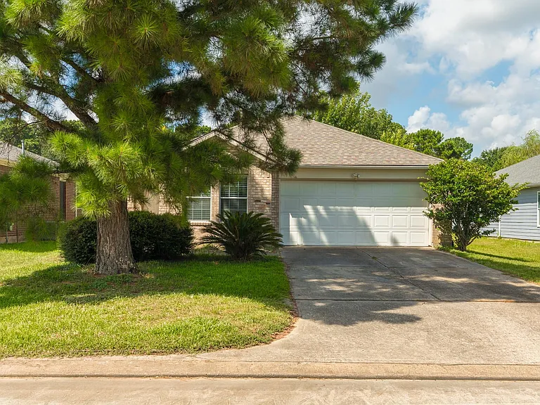 21907 Willow Shade Ln — Photo 16