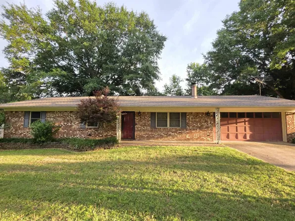 105 Epperson Dr, Cabot, AR 72023