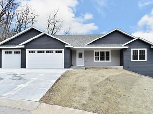 8740 Locust Ln, Winona, MN 55987