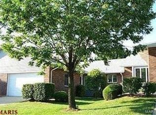 1627 Rosewall Dr, Saint Charles, MO 63303