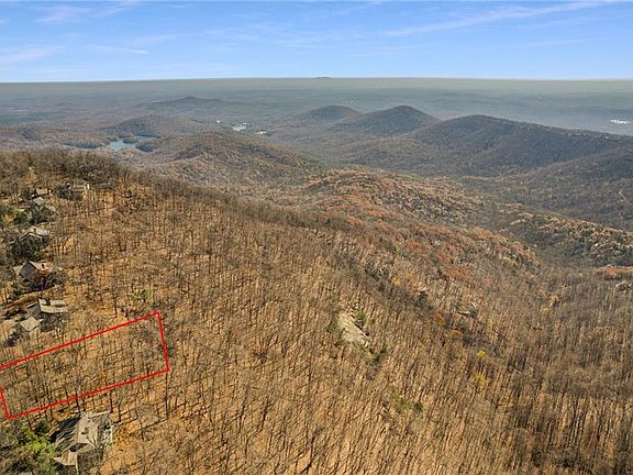 2nd image of 40 S Sanderlin Mountain Dr