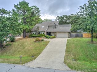 12503 S 12th St, Jenks, OK 74037