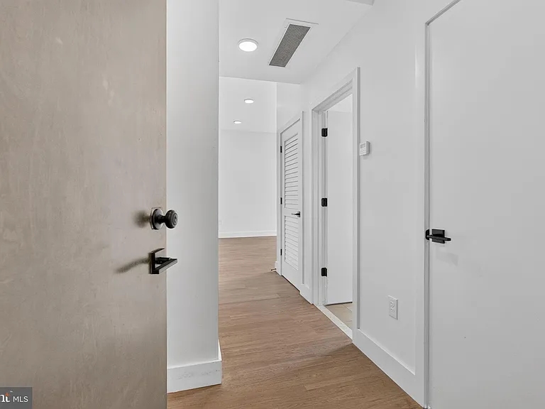 1731 Kalorama Rd NW #203 — Photo 6