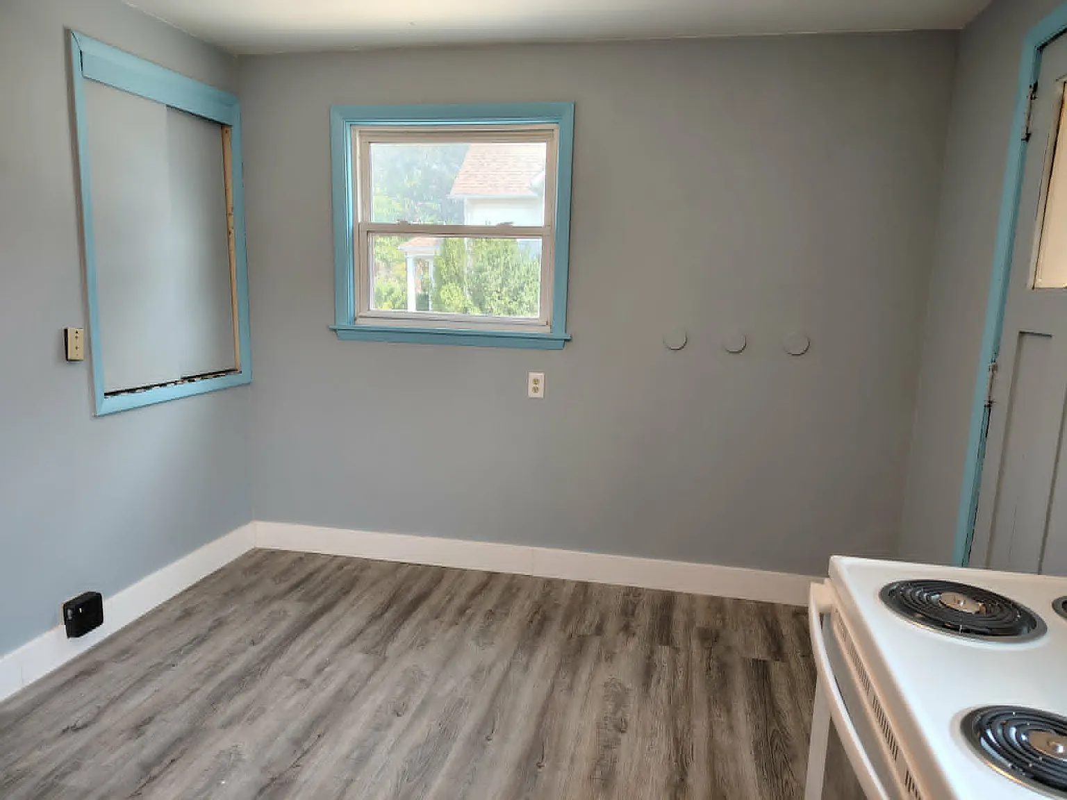 2 bed, 1244 sqft, $950 — Photo 2