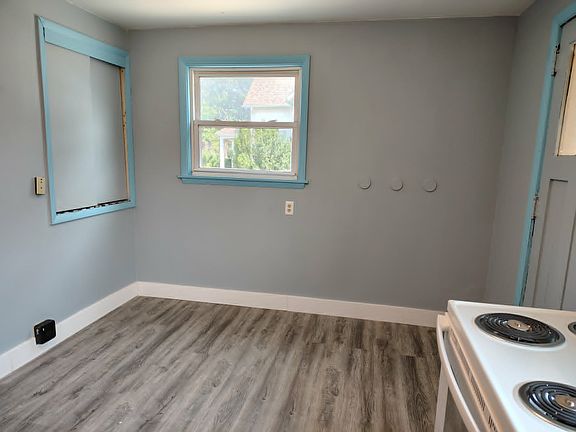 2nd image of 6621 Leighton Ave #2