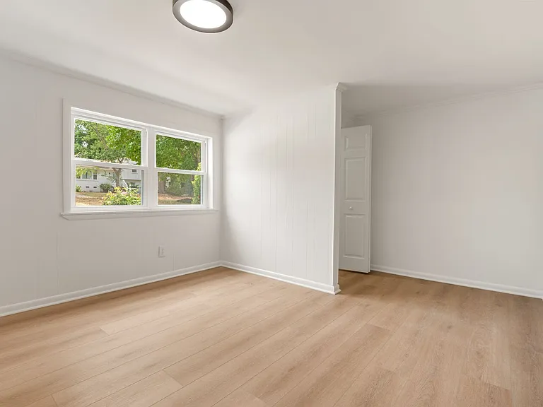 3517 Huntleigh Dr — Photo 20
