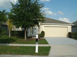 7340 Pulteney Dr, Zephyrhills, FL 33545