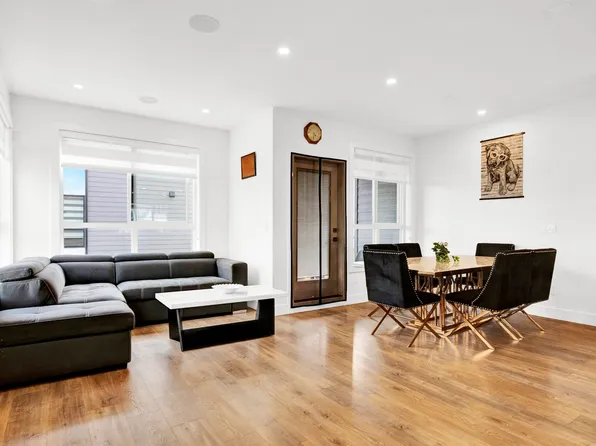 7177 194a St #11, Surrey, BC V4N 6V6