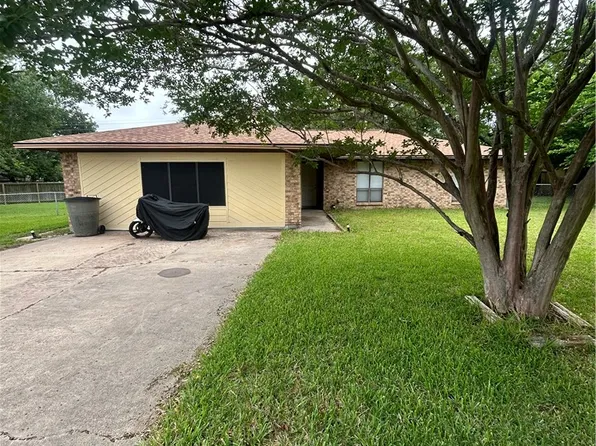 3520 Oakside Dr, Bryan, TX 77802