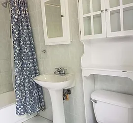 Rented by RR Gowanus LLC