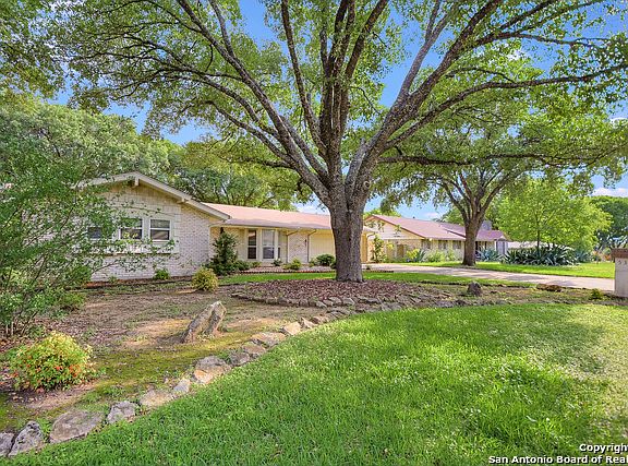 3rd image of 5314 Charter Oak Dr
