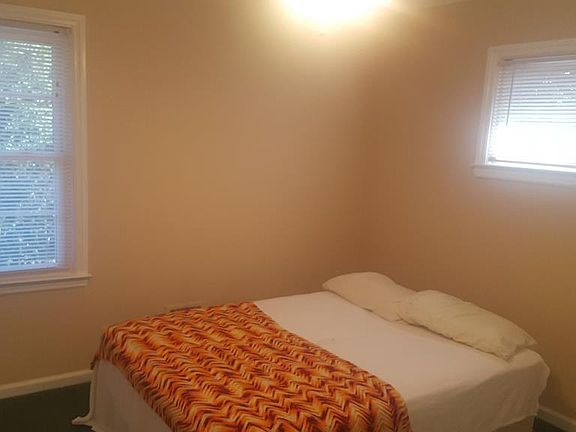 4th image of 425 Bonnie Dr
