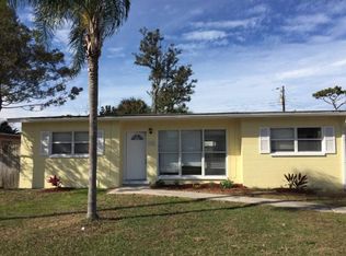 9348 Starkey Rd, Seminole, FL 33777
