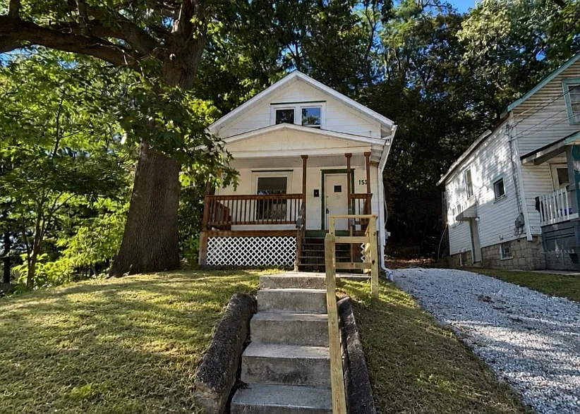 155 W Tallmadge Ave