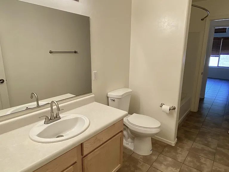8771 N Finfrock Dr — Photo 24
