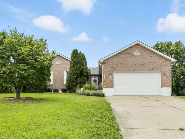 1 Ridgeport Dr, Covington, KY 41017