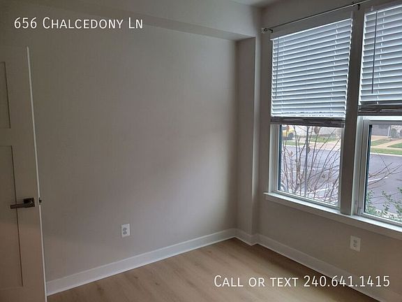 3rd image of 656 Chalcedony Ln
