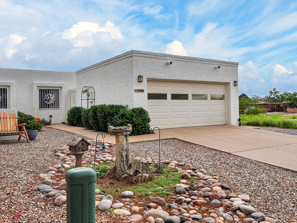 1st image of 590 CAMINO MOJADO --