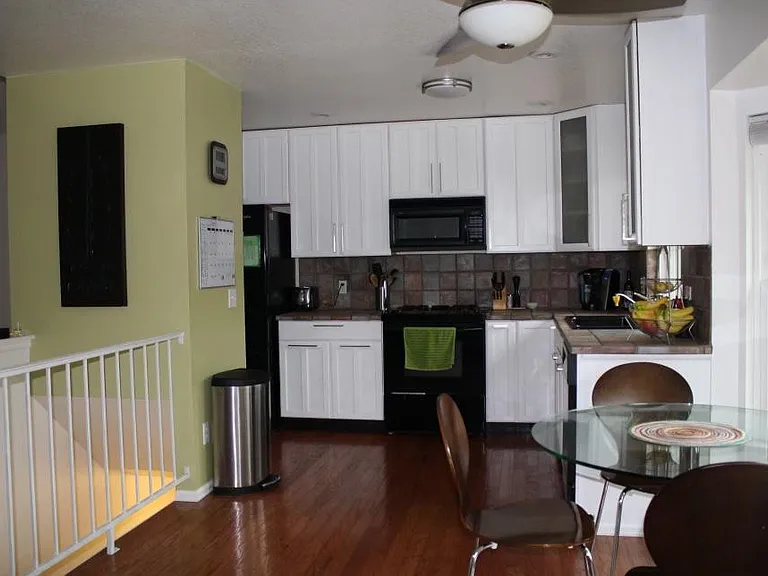 157 S Washington Ave — Photo 3