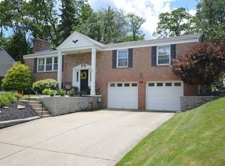 2238 Clairmont Dr, Pittsburgh, PA