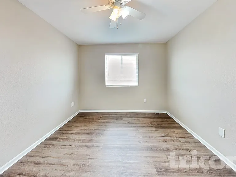 20681 Randolph Pl — Photo 11