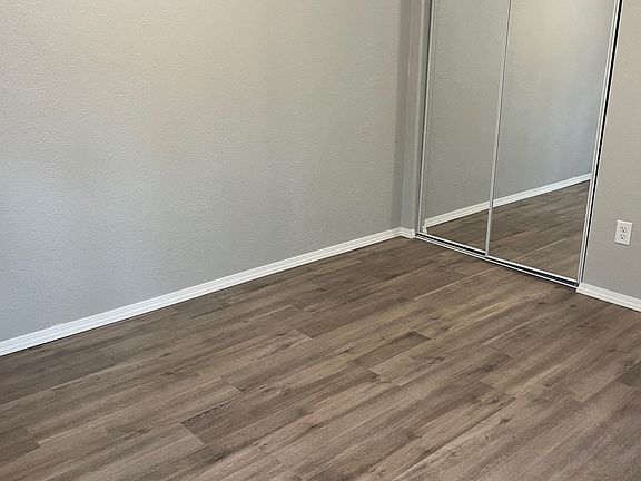3rd image of 405 16th Ave #B