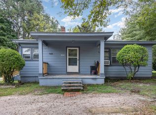 205 W Sycamore St, Zebulon, NC 27597