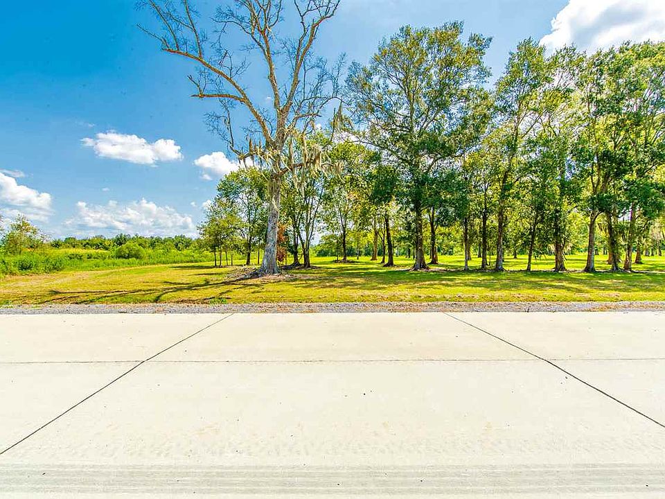 1st image of 278 Chisholm Trl