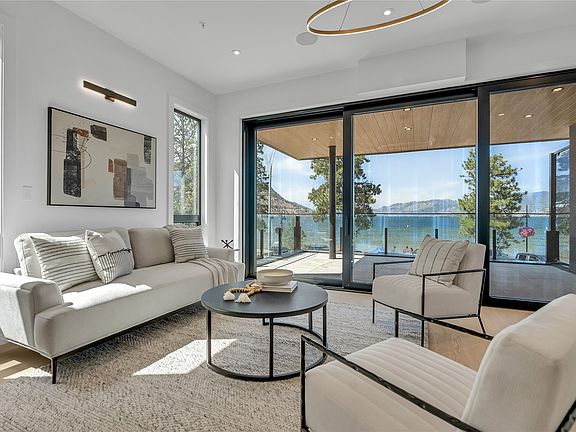 5th image of 602 Lakeshore Dr W #202