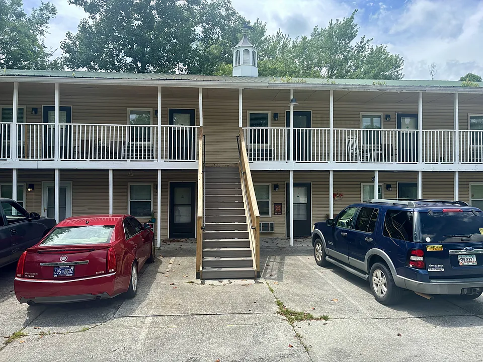 867 N Gallaher View Road Northwestunit #107