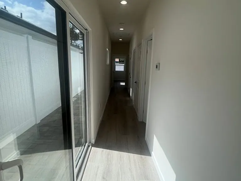 7317 -7321 Garden Grove Avenue — Photo 102