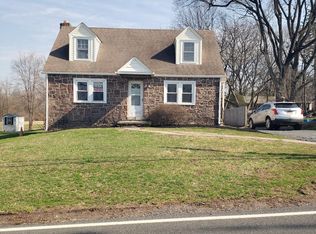 12 N Limerick Rd, Limerick, PA 19468