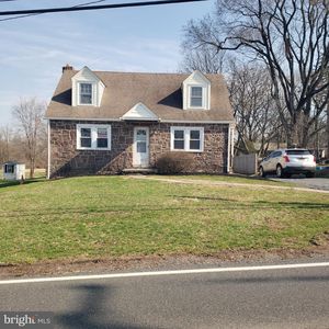 12 N Limerick Rd, Limerick, PA, 19468