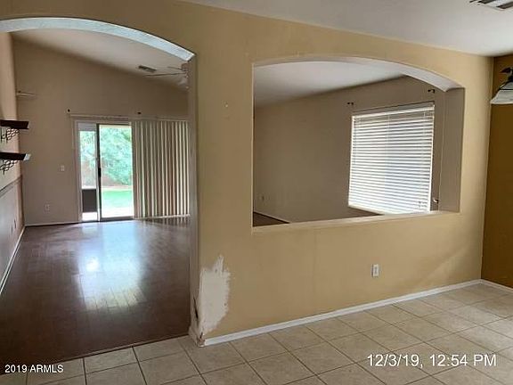 3rd image of 13385 W Ventura St