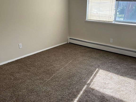 5th image of 540 W College St APT 43