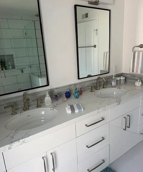 6071 Rustling Oaks Dr — Photo 12