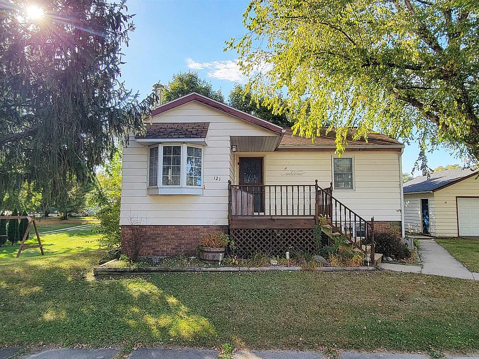 121 N Mill St, Wadena, IA 52169 Zillow