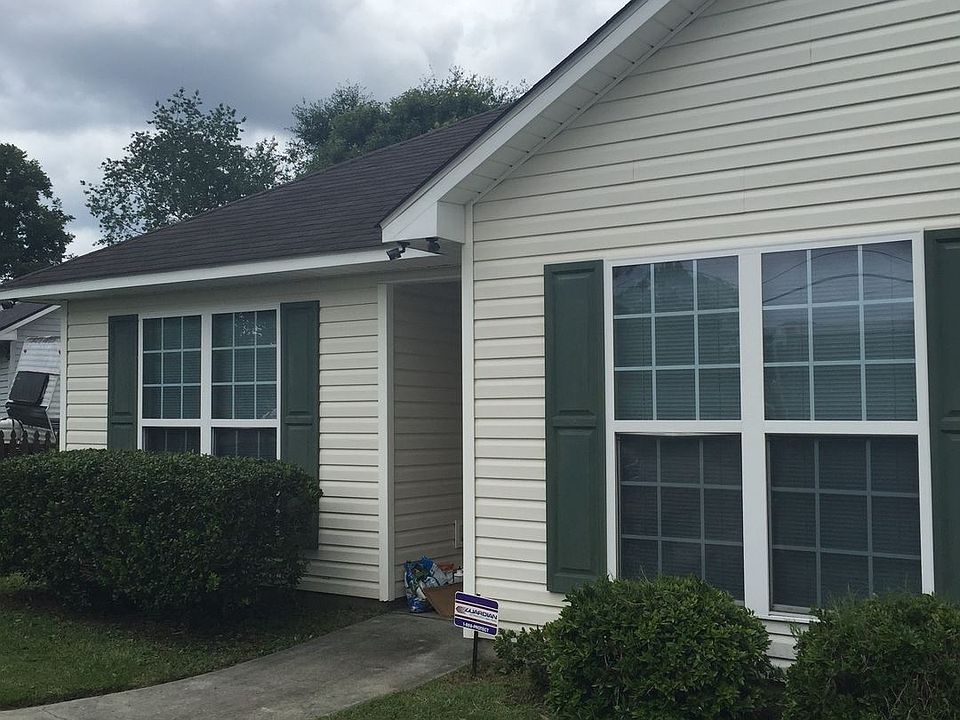 1st image of 4061-A/B Northlake Dr