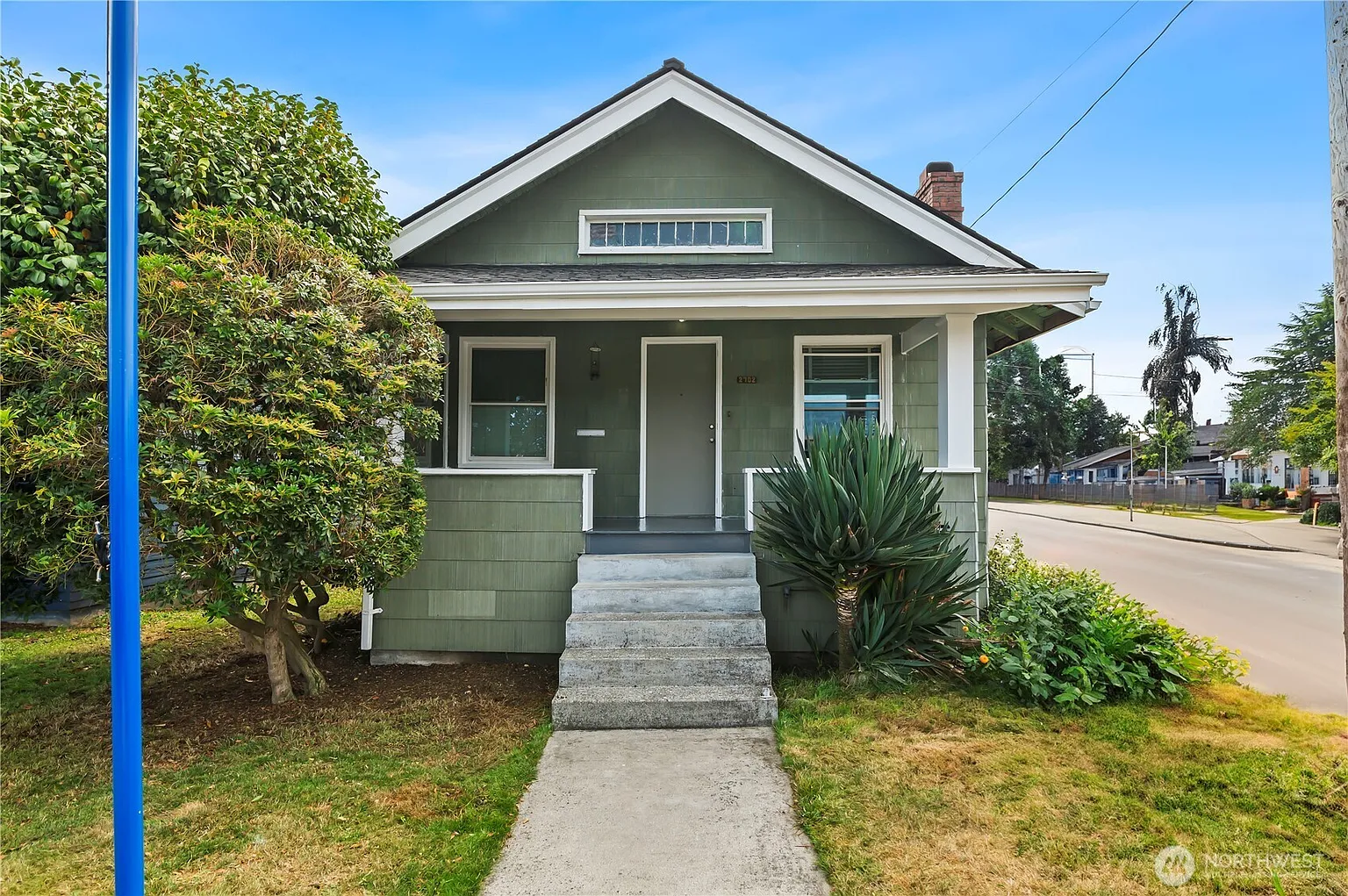 2702 21st Street photo 1