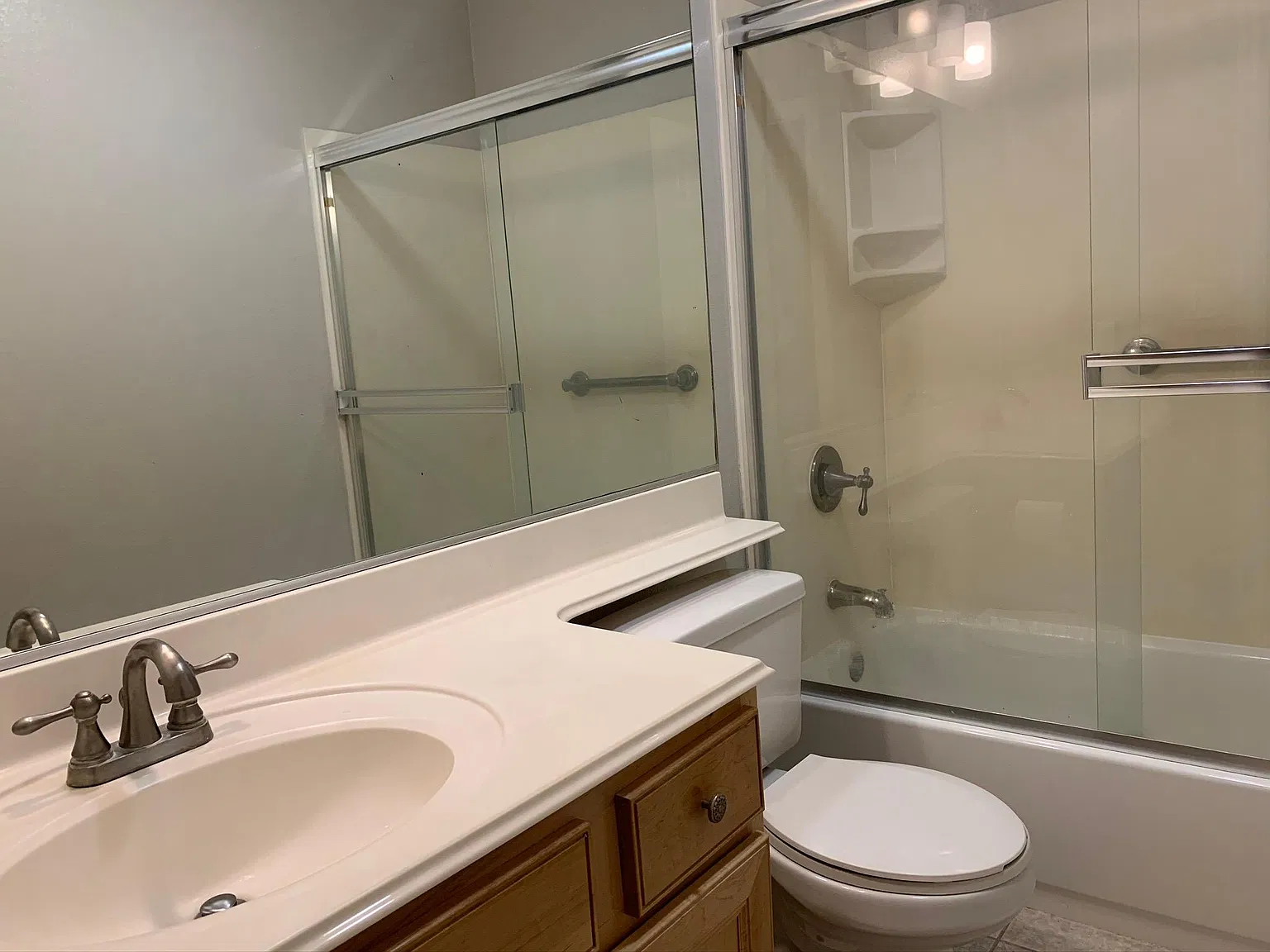 2 bed, 1.5 bath, 1200 sqft, $2,900 — Photo 3