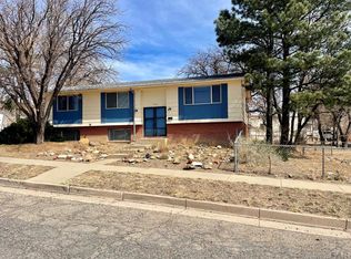 112 Main St, Walsenburg, CO 81089