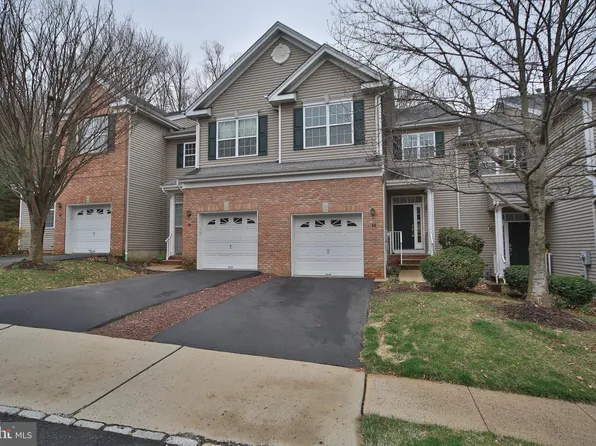 46 Hoover Ave, Princeton, NJ 08540