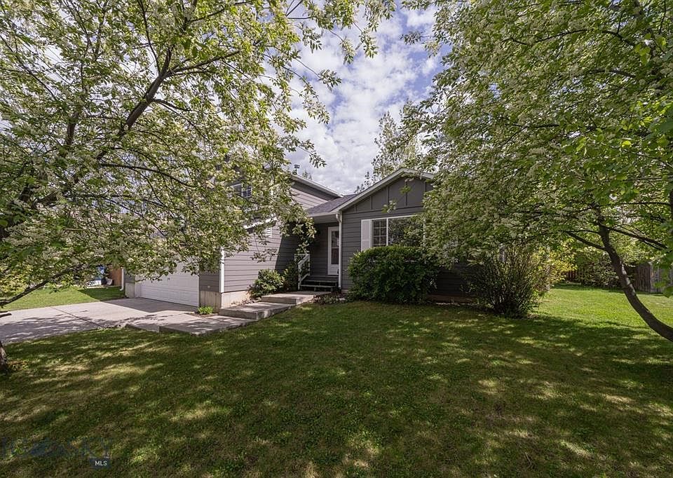1st image of 336 Greenway Ct