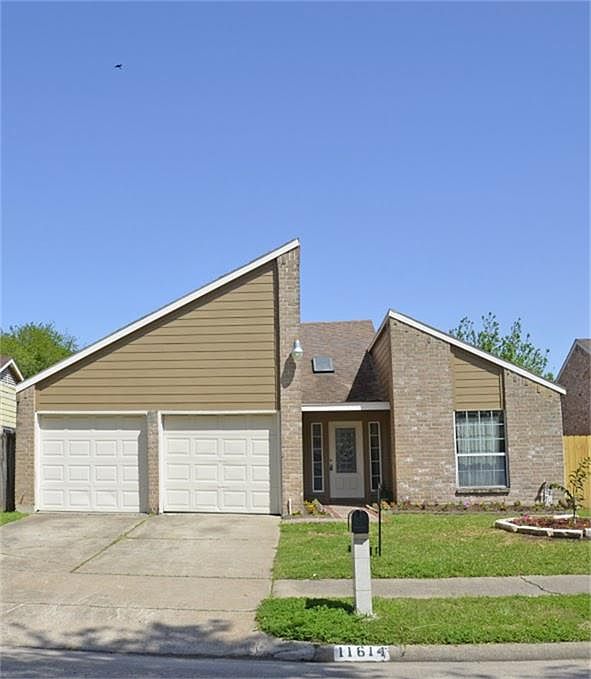 1st image of 11614 Shannon Hills Dr