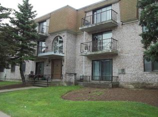 40 High St #18A205, Dedham, MA 02026