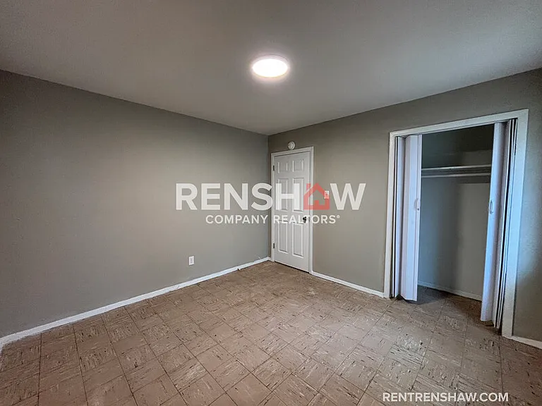 1840 Marjorie St — Photo 6