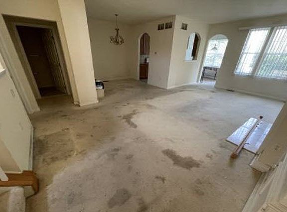 4th image of 78 Indian Field Dr