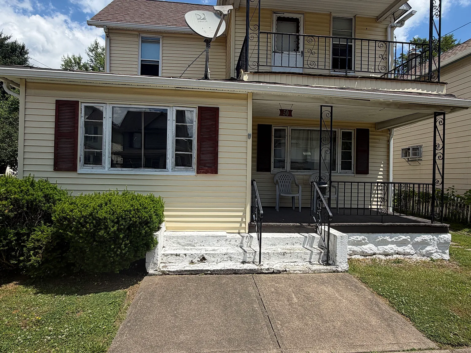 2 bed, 700 sqft, $1,000 — Photo 2