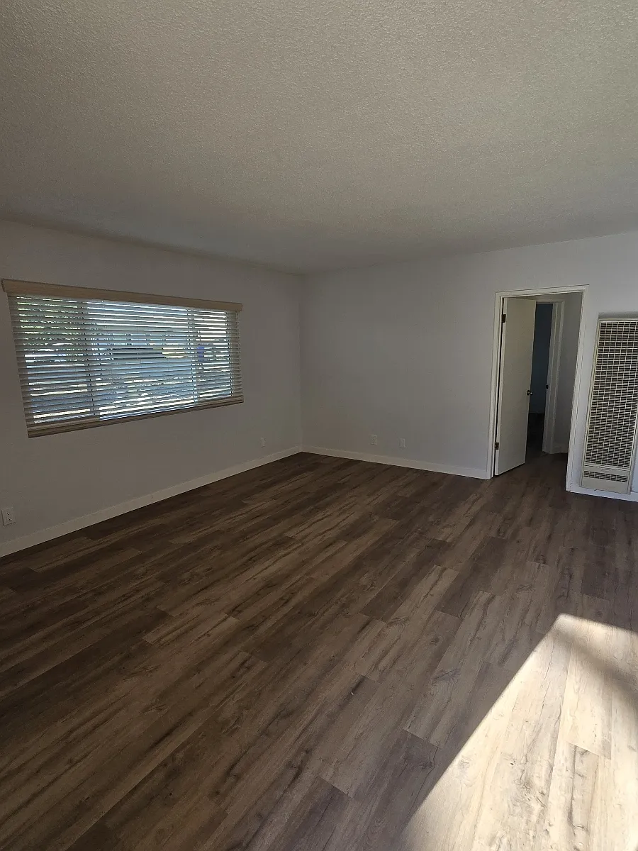 Building Photo - 5351 W Maitland St #1