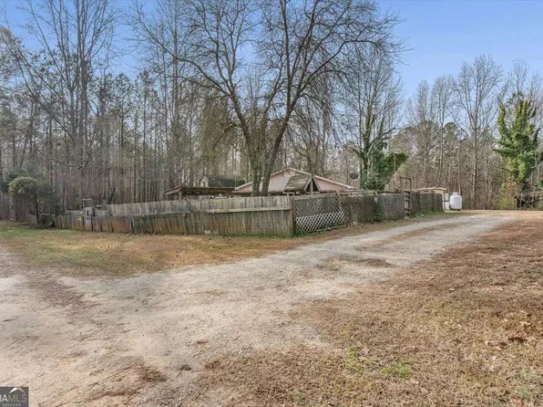 1475 Ben Davis Rd, Buchanan, GA 30113